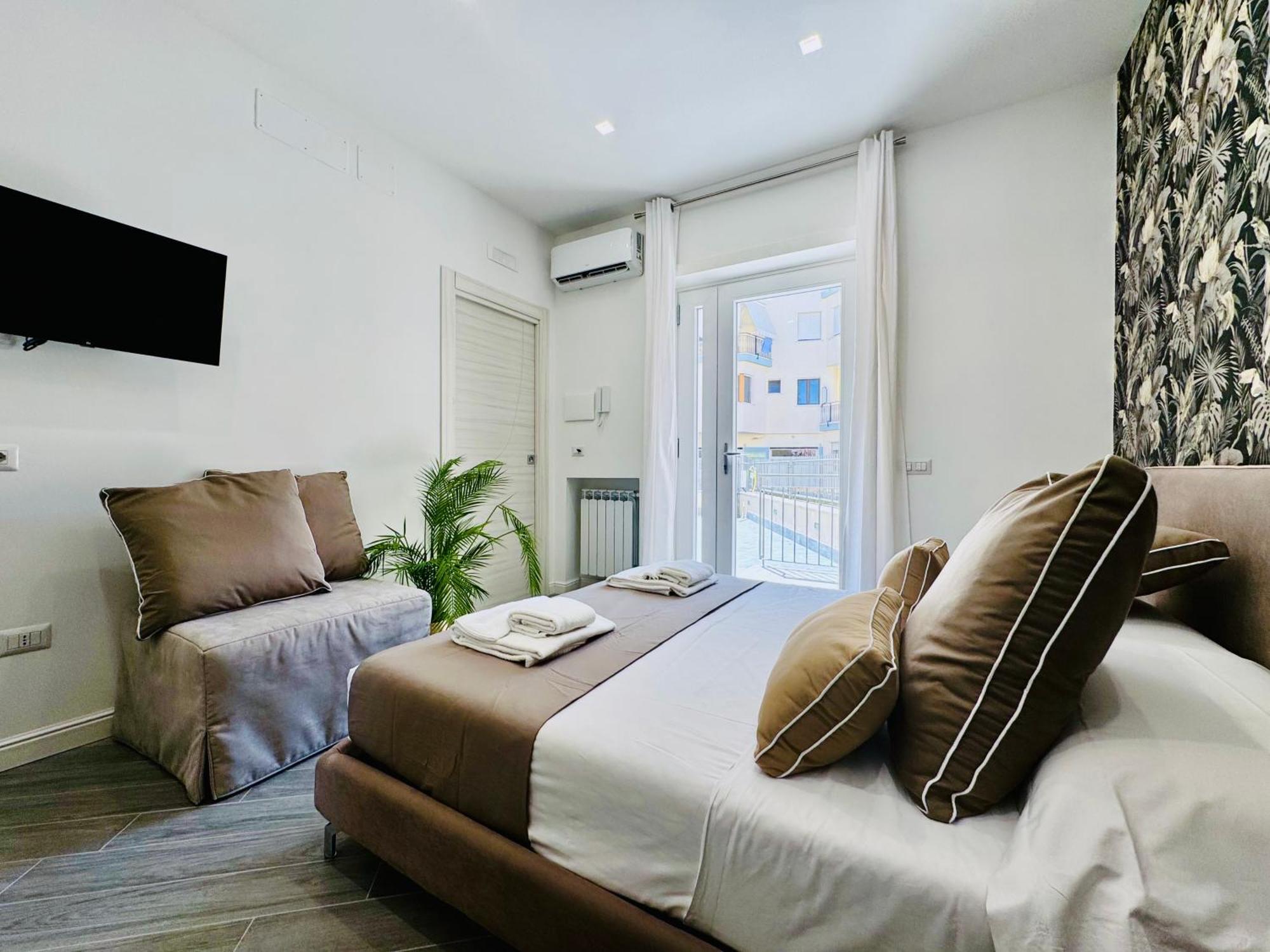 Yourhome - Santa Lucia Rooms Sorrento Kültér fotó