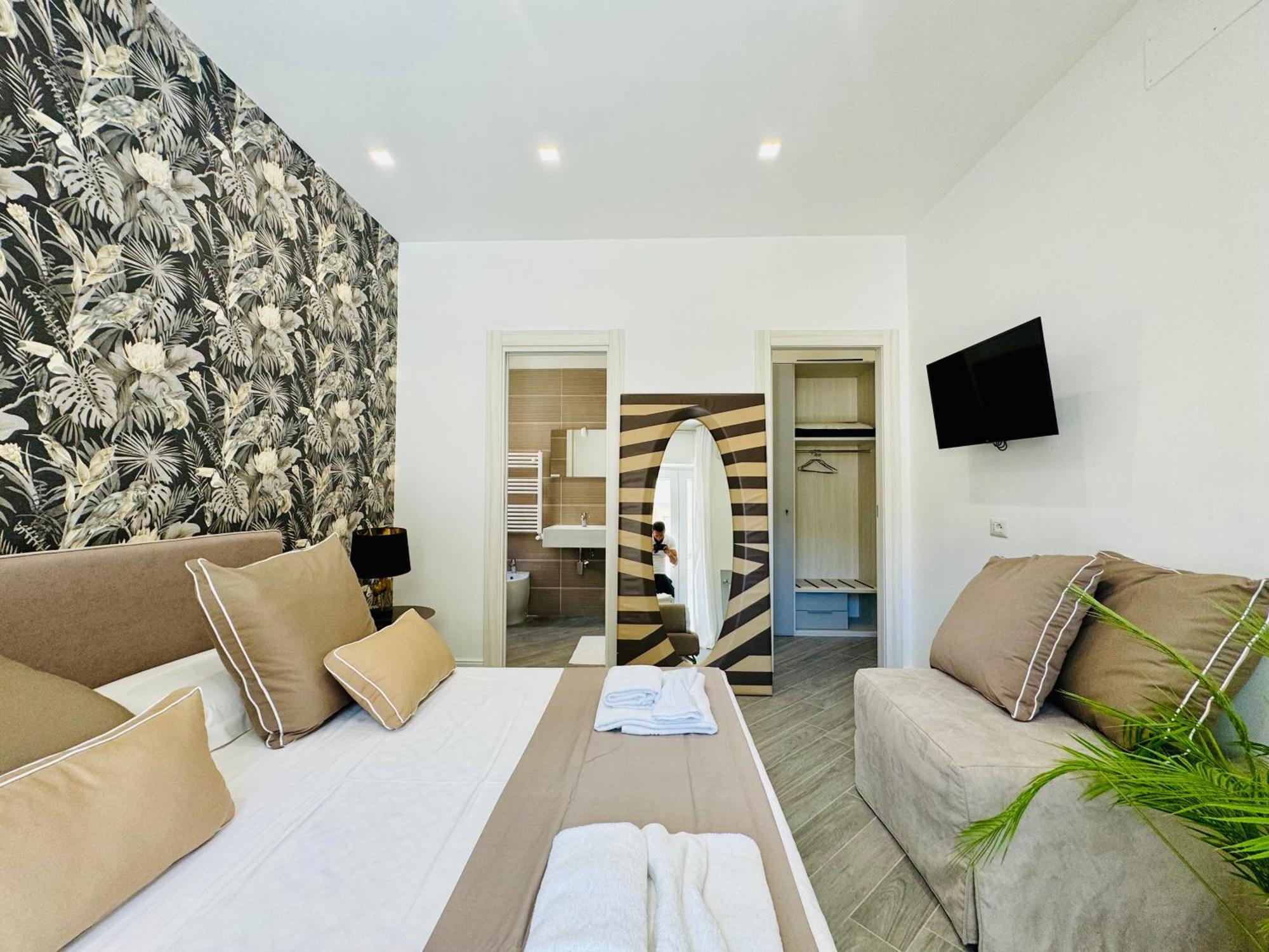 Yourhome - Santa Lucia Rooms Sorrento Kültér fotó