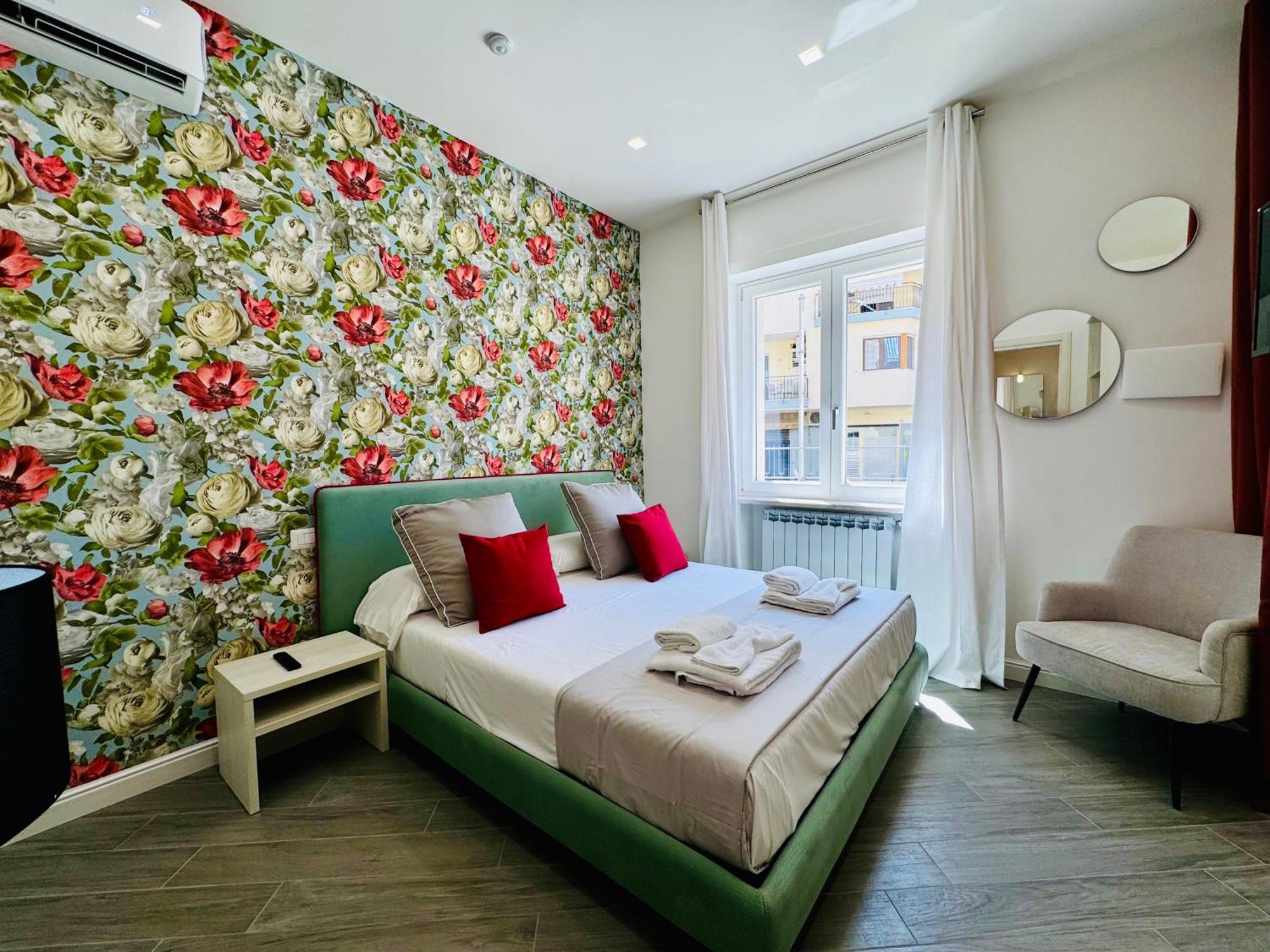 Yourhome - Santa Lucia Rooms Sorrento Kültér fotó